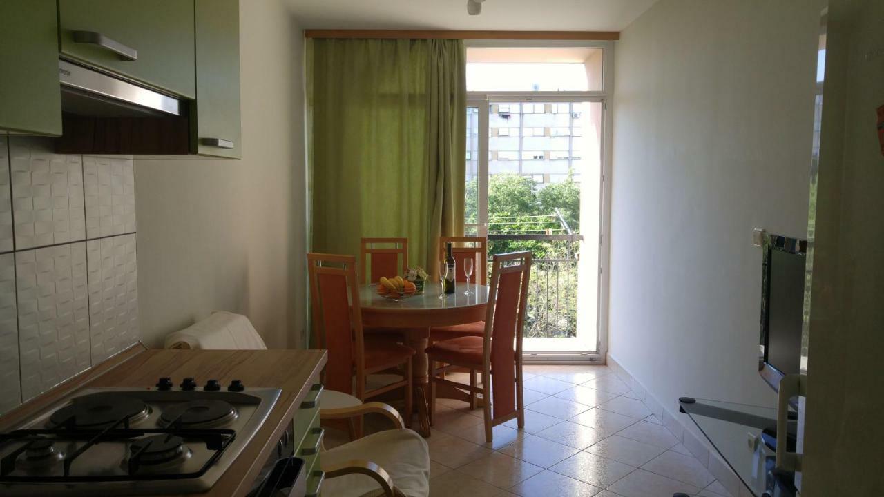 Two Bedroom Apartment Near Beach And Center 斯普利特 外观 照片